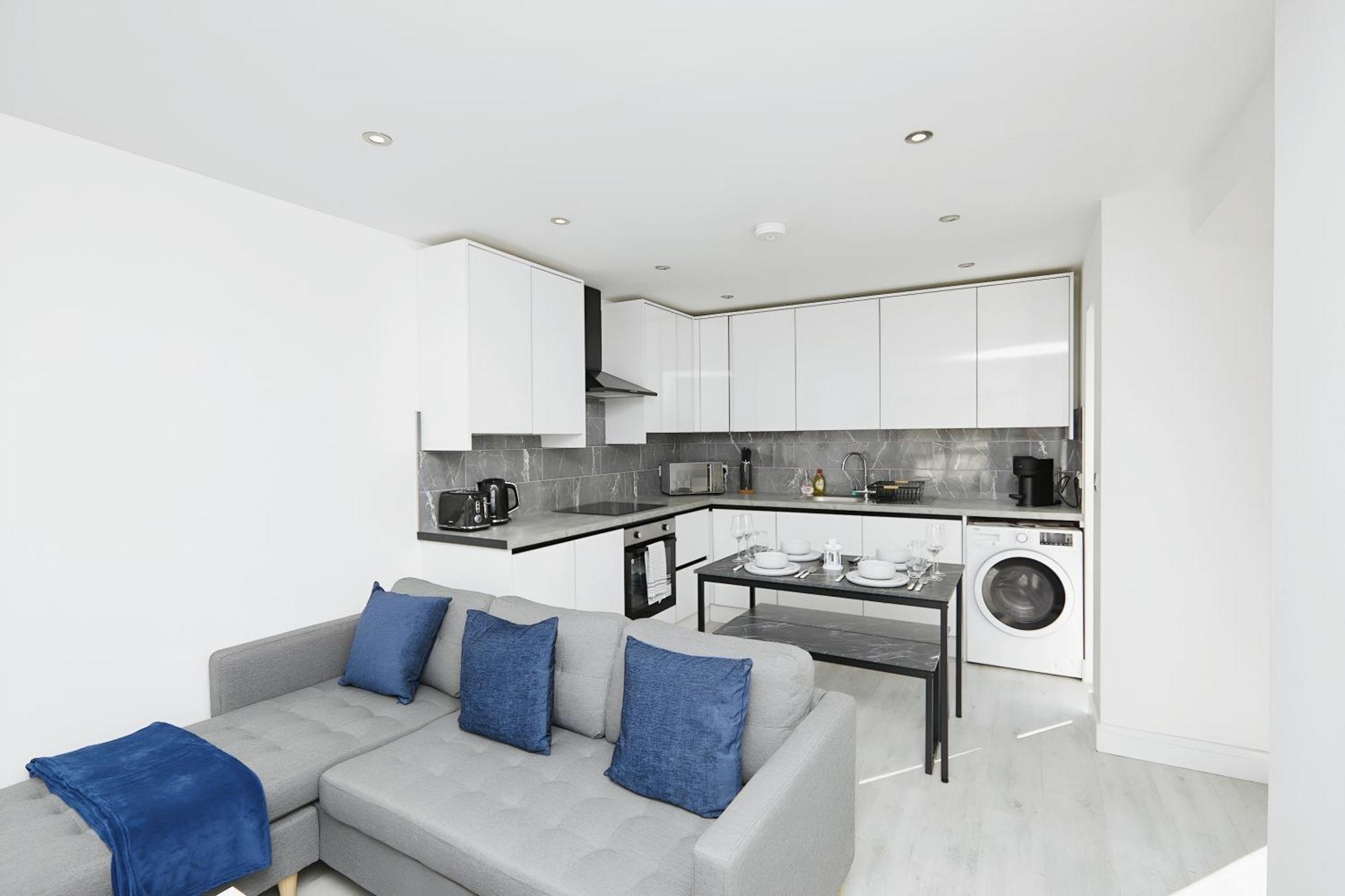 Modern Home In Derby City Centre - Free Gated Parking Extérieur photo