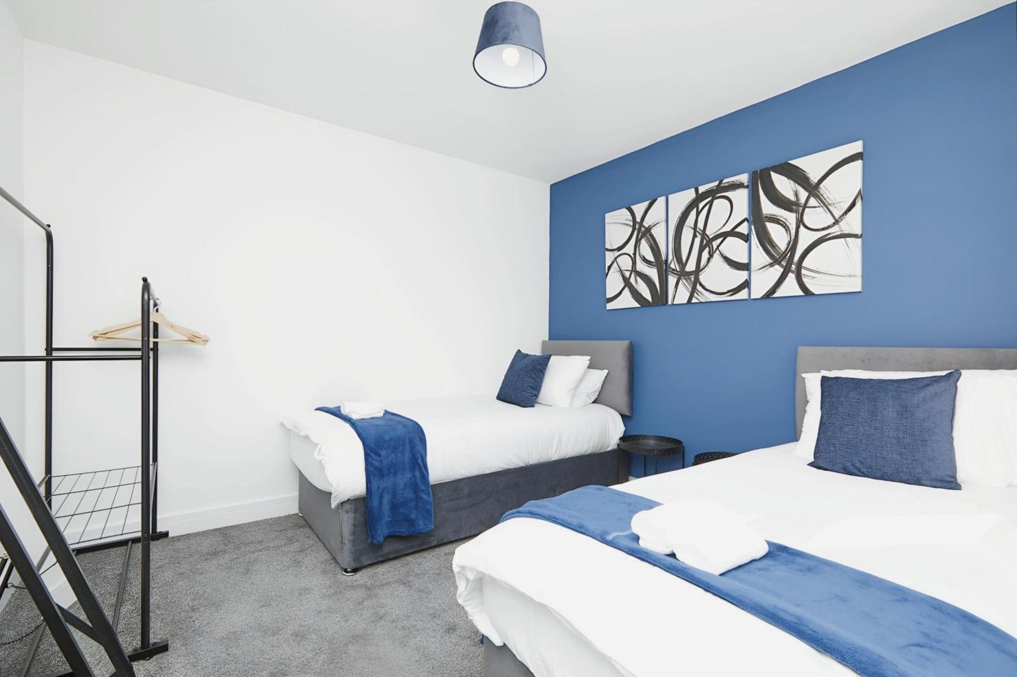Modern Home In Derby City Centre - Free Gated Parking Extérieur photo